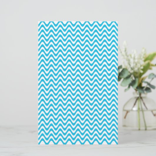 Licht blauw Wavy Stripe-lakpapier (Staand voorkant)