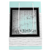 Licht blauw zwart en wit medium cadeauzakje (Achterkant)