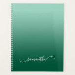 Licht Blauwgroen Hunter Green Ombre Curved Swash N Planner<br><div class="desc">Creëer uw eigen elegante gebogen swash handtekening stijl script blanco planner voor haar. Als u de kleur van het lettertype wijzigt, moet u de kleur van de slagschaduw aanpassen. Moderne stijlvolle gebogen swash handgeschreven kalligrafie script stijl voor haar. De achtergrond is voorzien van een licht blauwgroen tot hunter groen gradiënt...</div>