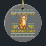 Licht de Joodse Kat Menorah Lover Ugly Meownorah Keramisch Ornament<br><div class="desc">Licht de Joodse Kat Menorah Lover Ugly Meownorah</div>