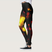 Licht donkere krabbelleggers op leggings (Links)
