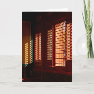 Licht door de openingen van het Venster van het Ne Kaart