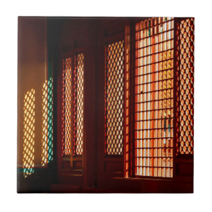 Licht door de openingen van het Venster van het Ne Tegeltje