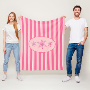 Licht- en donkerroze stripverpakking fleece deken