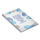 Licht en luchtig Hydrangea bloemenpatroon Notitieboek (Rechterzijde)