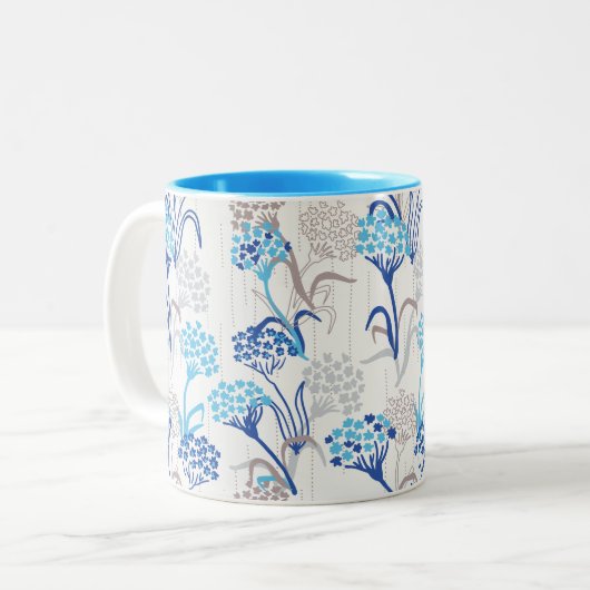 Licht en luchtig Hydrangea bloemenpatroon Tweekleurige Koffiemok (Voorkant links)