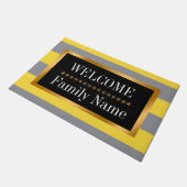 Licht geel en zacht grijs past de deur aan deurmat (Schuin)