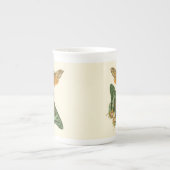 Licht geordende vlinderschildering porselein kop (Voorkant)