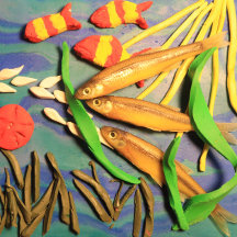 Licht geschilderde klei sculptuur van vis Folk Art