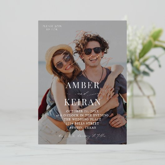 Licht getinte schaduwen - Fotobruiloft Folie Uitnodiging (Staand Voorkant)