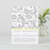 Licht grijs en Geel Damask Wedding Uitnodiging (Staand voorkant)