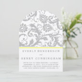 Licht grijs en Geel Damask Wedding Uitnodiging (Staand voorkant)