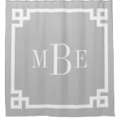 Licht Grijs en Wit Grieks Sleutel | monogram Douchegordijn (Voorkant)