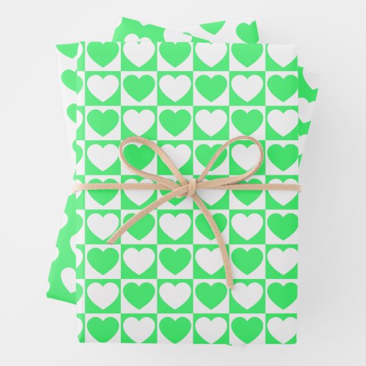 Licht groen en wit hart inpakpapier vel (In situ)