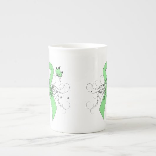 Licht groen lintje met vlinder porselein kop (Voorkant)