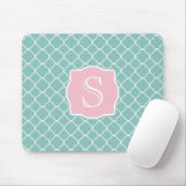 Licht groen Quatrefoil roze Monogram Muismat (Met muis)