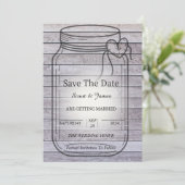 Licht Houten Achtergrond met Hart Mason Jar Save The Date (Staand voorkant)