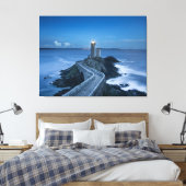 Licht huis en rotsen in de schemering canvas afdruk (Insitu (Slaapkamer))