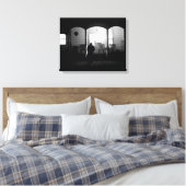 Licht in de duisternis (Thuis komt) Canvas Afdruk (Insitu (Slaapkamer))