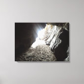 Licht in Maghera Caves Ierland Canvas Afdruk (Voorkant)