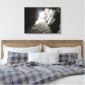 Licht in Maghera Caves Ierland Canvas Afdruk (Insitu (Slaapkamer))