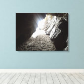 Licht in Maghera Caves Ierland Canvas Afdruk (Insitu (Houten vloer))