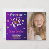Licht Paarse Bowling Birthday Uitnodigingen met fo (Voorkant)