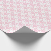 Licht roze en wit gecheckt patroon met hart cadeaupapier (Hoek)