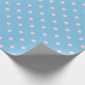 Licht roze pooldot op blauwe grote ruimte cadeaupapier (Hoek)