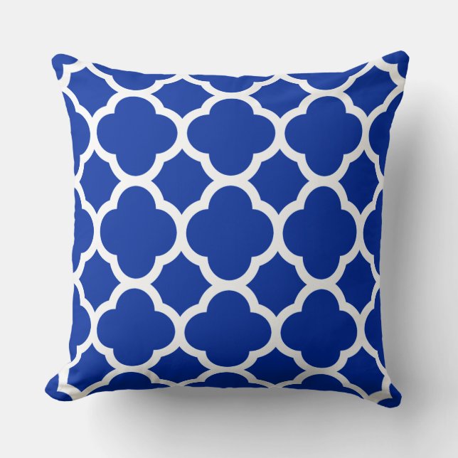 Licht Saphirblauw Quatrefoil Patroon Kussen (Voorkant)