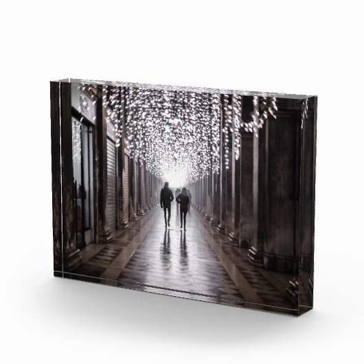 Licht, schaduwen en symmetrie - sepia fotoblokken (Rechts)