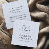 Licht stoffig blauw linnen look add logo minimalis vierkante visitekaartje