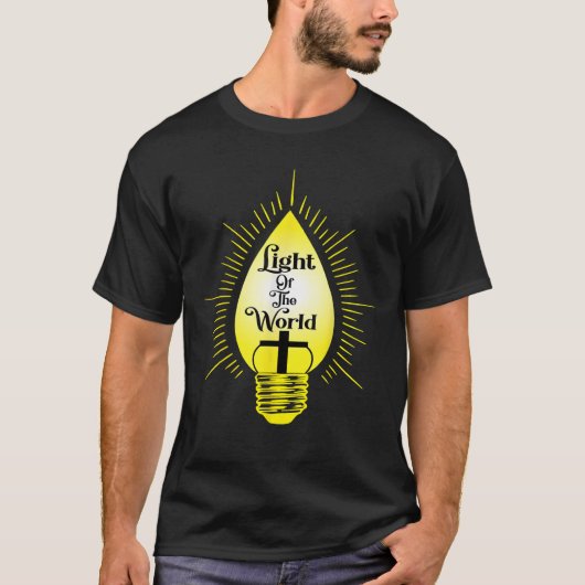 Licht van de wereld in een gloeilamp met een kruis t-shirt (Voorkant)