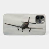 Licht vliegtuig bij nadering van Auburn Airport Case-Mate iPhone Case (Achterkant (horizontaal))
