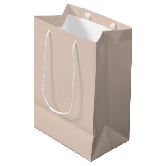 Licht Zandig Beige Gift Bag Medium Cadeauzakje (Voorkant Gekanteld)