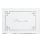 Lichtbeige Griekse Sleutel Monogram Standaard Kussensloop (Voorkant)