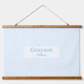 Lichtblauw Aangepaste Naam Boy Nursery Decor Hangend Wandkleed (Voorkant)