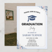 Lichtblauw Chic Bloemen Minimalistische Graduation Kaart (Voorkant / Achterkant)