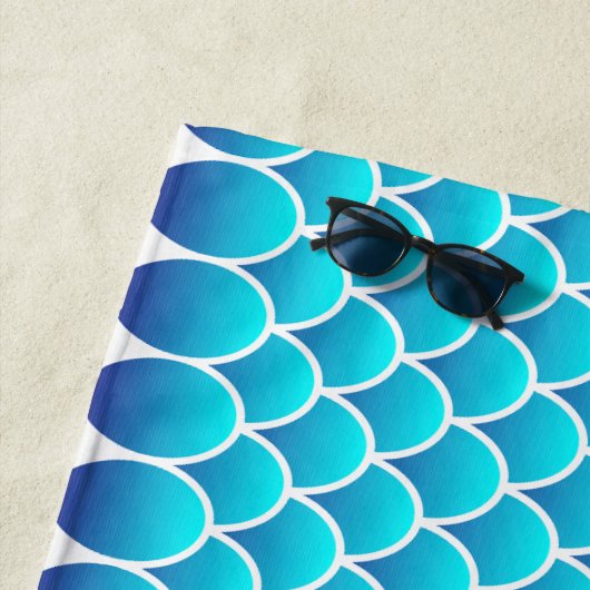 Lichtblauw Dierenhuid abstract patroon Strandlaken (In situ)