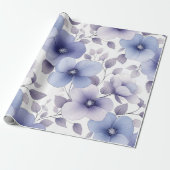 Lichtblauw en Lavendel Waterverf Bloemen Cadeaupapier (Uitgerold)