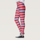 Lichtblauw en rood gestreepte leggings (Links)