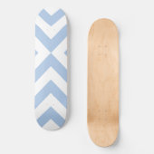 Lichtblauw en witte Chevrons Skateboard (Voorkant)