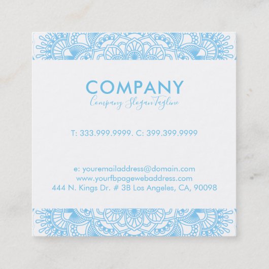 Lichtblauw en witte florale mandala vierkante visitekaartje (Achterkant)