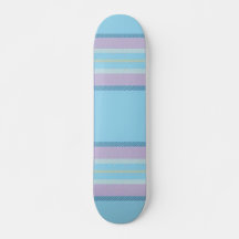Lichtblauw geruite skateboard
