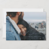 Lichtblauw geschreven huwelijksdatumwijziging magnetische uitnodiging (Voorkant)