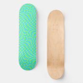 Lichtblauw & groen vervormd dambord patroon persoonlijk skateboard (Voorkant)