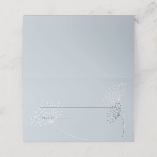 Lichtblauw met eenvoudige doedelbloemen plaatskaartje (Buitenkant ongevouwen)