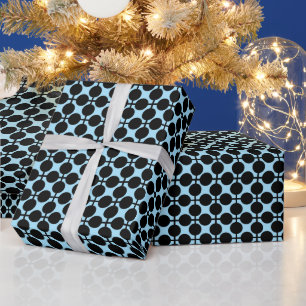 Lichtblauw met zwarte geometrische cadeaupapier