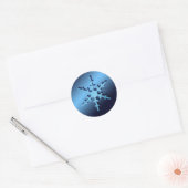 Lichtblauw Metallic Look Snowflake Ronde Sticker (Envelop)