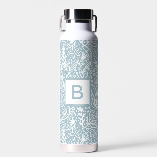Lichtblauw Modern Botanisch Patroon Monogram Waterfles (Voorkant)